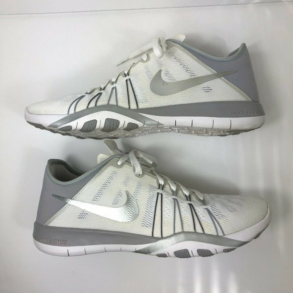 Nike Free TR 6 Women's Athletic Running Shoes - Picture 2 of 8